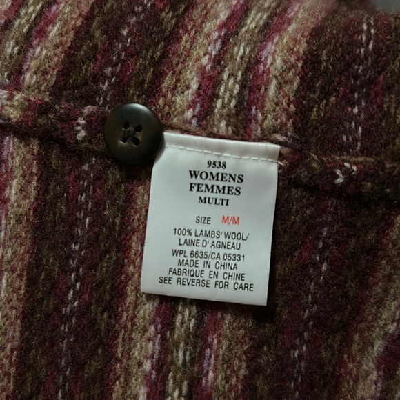 Woolrich Lambswool Vest - Picture 2 of 7